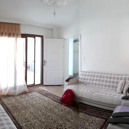 A Flat In A דירה גומושלוק